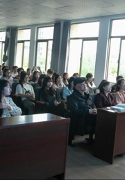 青春启航，“职”引未来|社会学院2026届毕业生就业引航启动会顺利召开