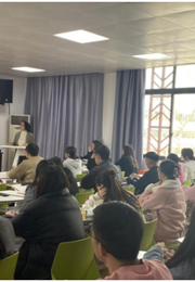 社会学院组织开展新闻写作培训会