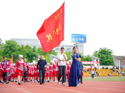 社会学院在学校第七届阳光体育节暨第31届田径运动会荣获佳绩